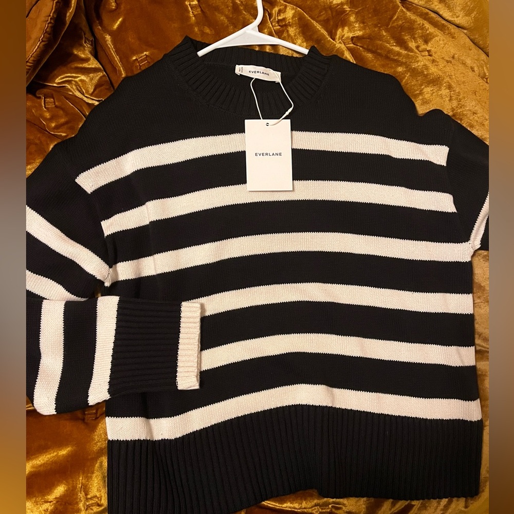 EVERLANE boxy sweater in everyday cotton SMALL NWT